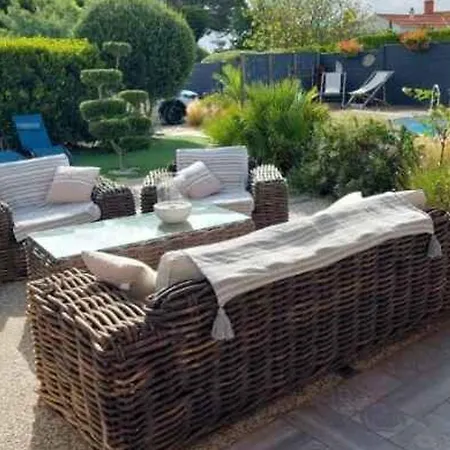 بيت للعطل Noirmoutier - Maison Avec Piscine, 4 Chambres, 8 Personnes - Fr-1-823-138 *