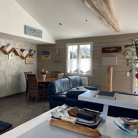 Noirmoutier - Maison Avec Piscine, 4 Chambres, 8 Personnes - Fr-1-823-138 بيت للعطل