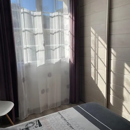 Noirmoutier - Maison Avec Piscine, 4 Chambres, 8 Personnes - Fr-1-823-138 * بارْباتْرْ